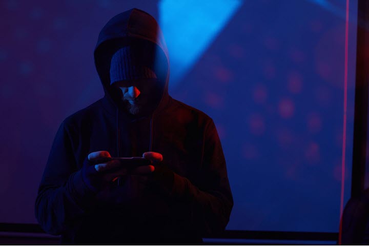 Mais c&oacute;digos para saber se seu celular est&aacute; hackeado