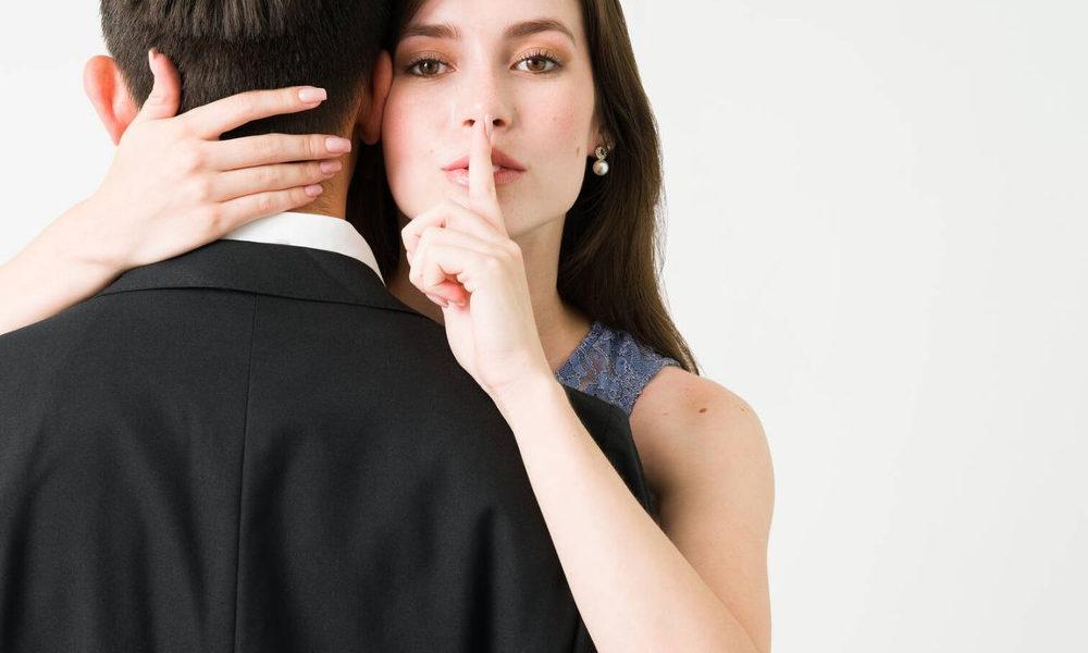 ¿Te engañan? Descubre cómo saber si tu pareja tuvo relaciones con otra persona