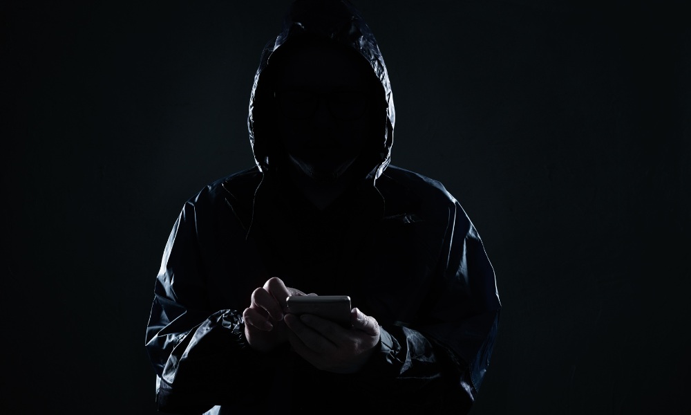 WhatsApp clonado con malware