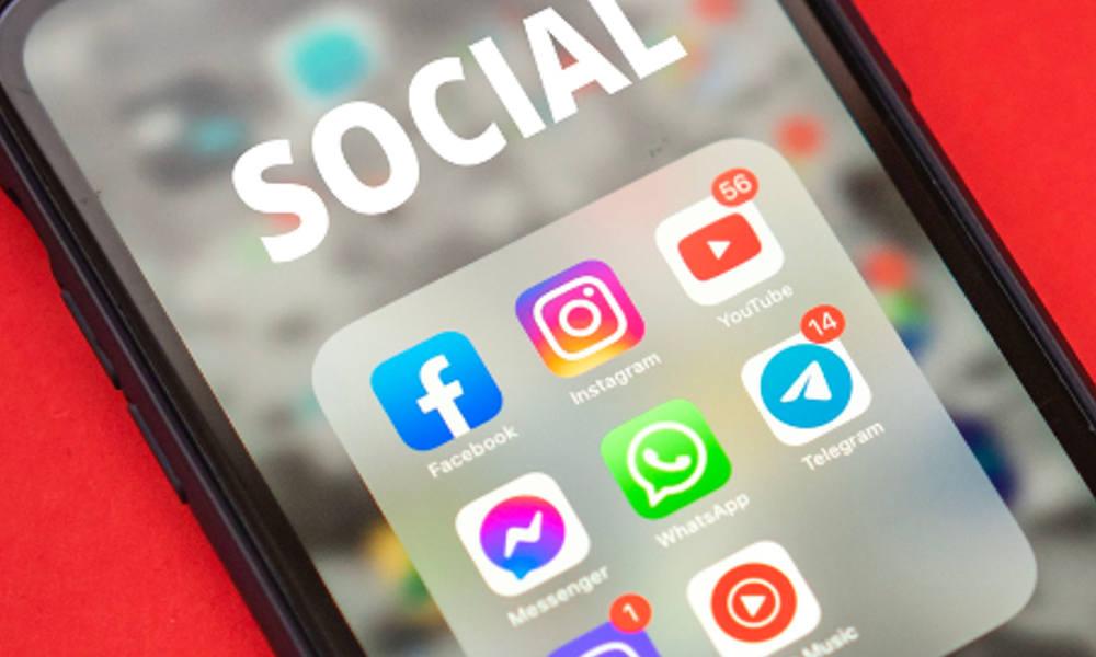 Reseñas sobre las mejores apps para hackear WhatsApp sin root 