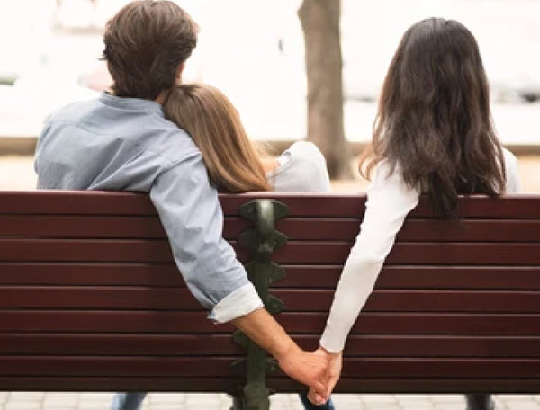 LINE非表示は浮気されている要素なのでしょうか？